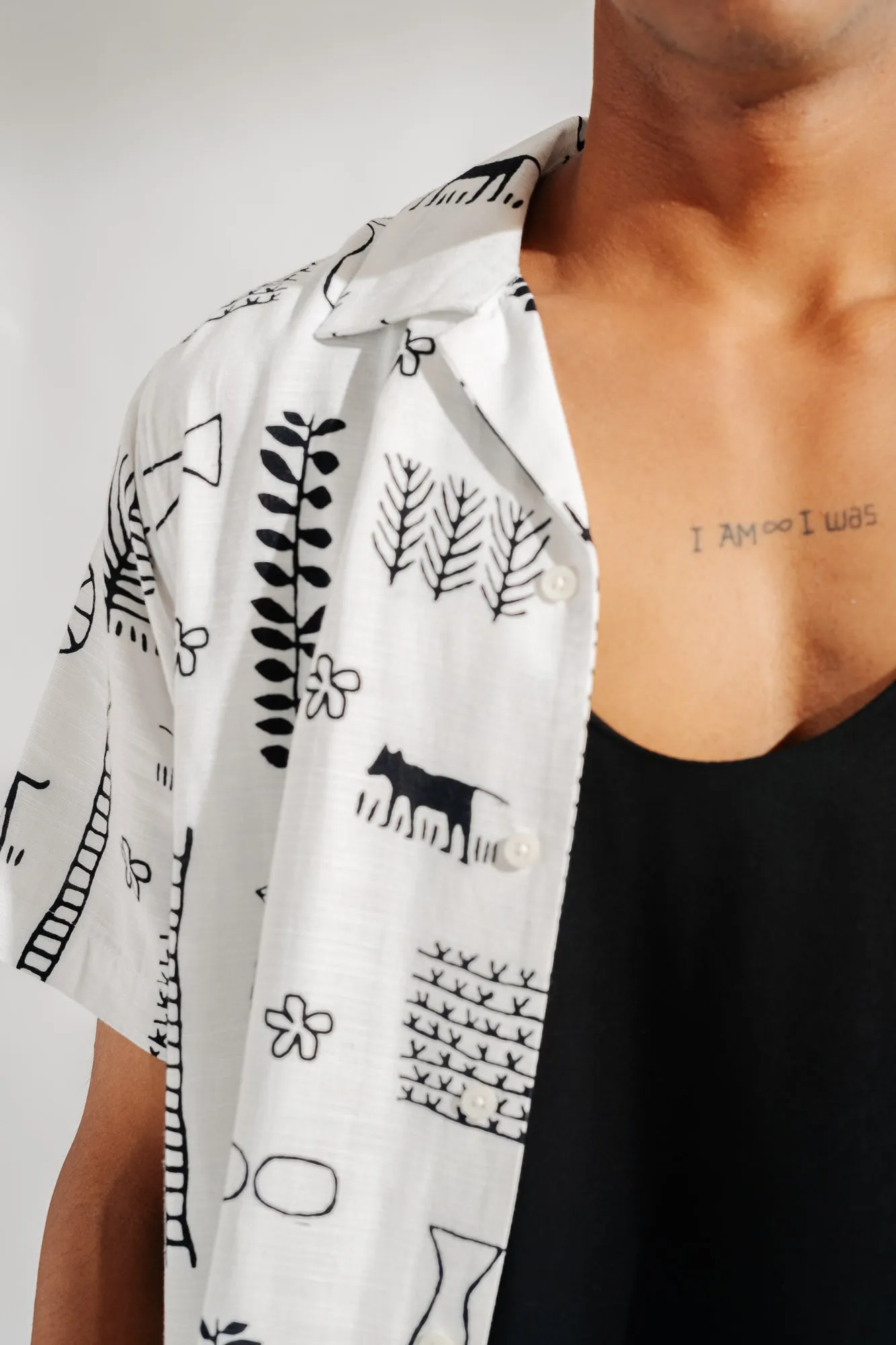 Black And White Printed Men's Linen Shirt