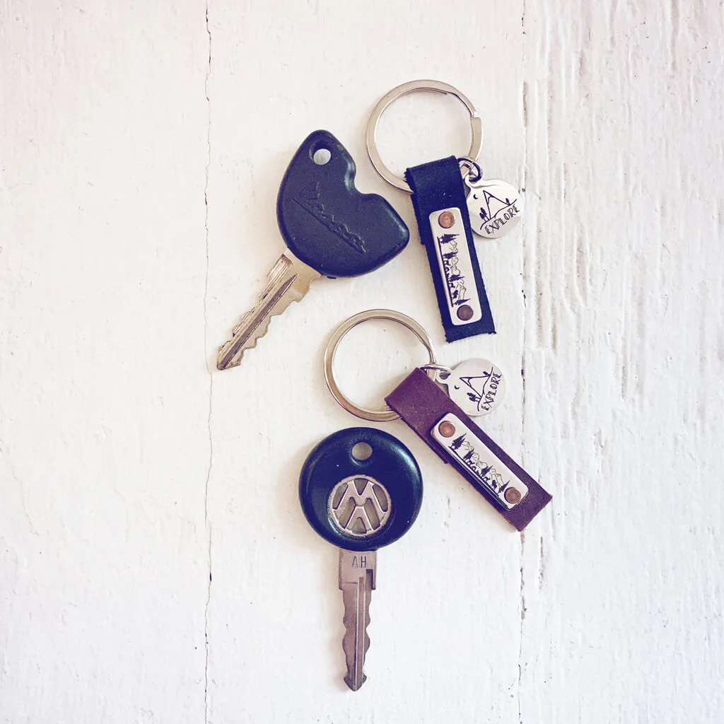 explore outdoor adventures // key ring / keychain