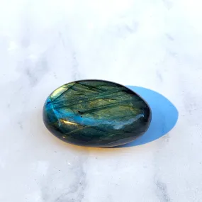 Flashy Beautiful Labradorite Gemstone Palm Stones