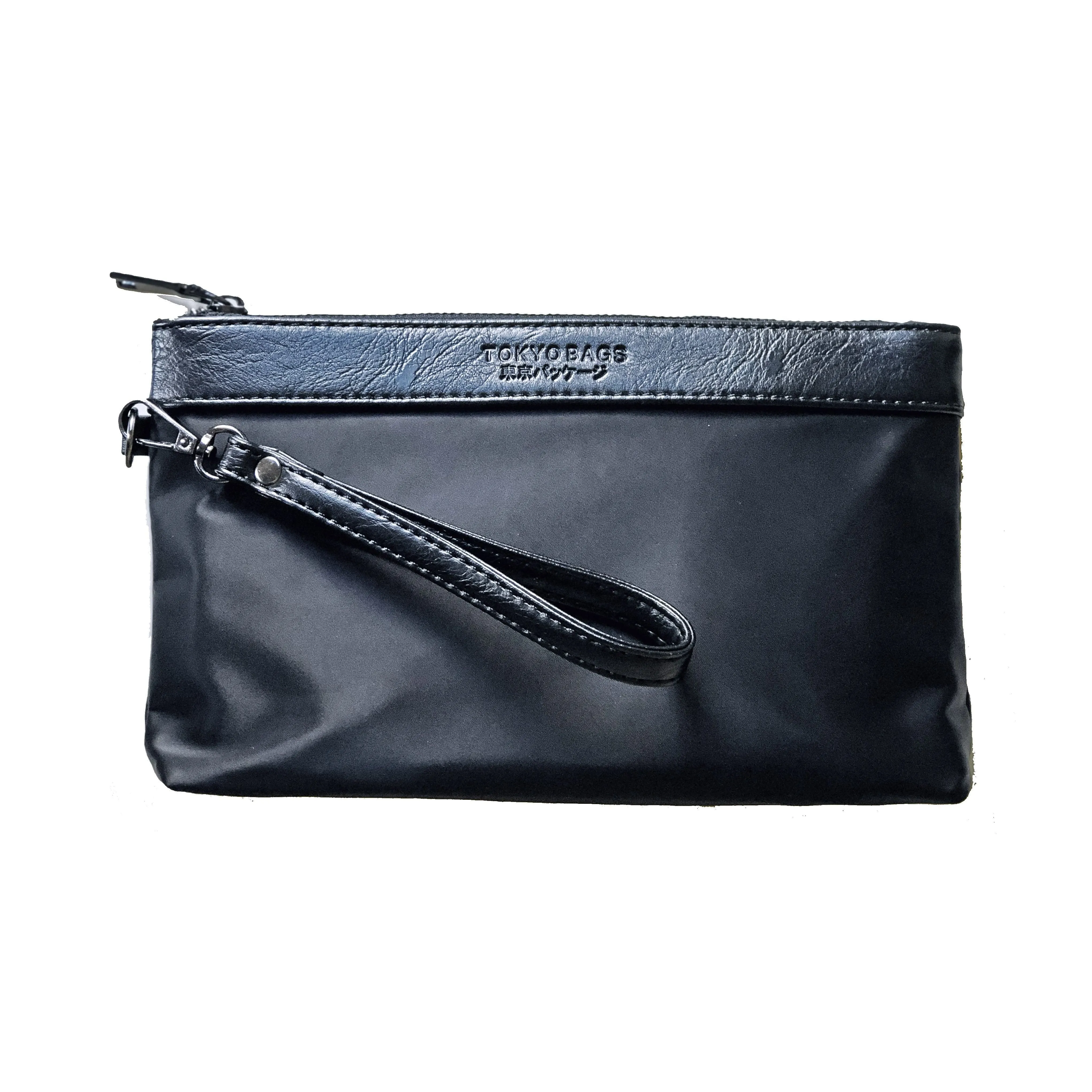 Limited edition Traveller Clutch by Tokyo Bags - black