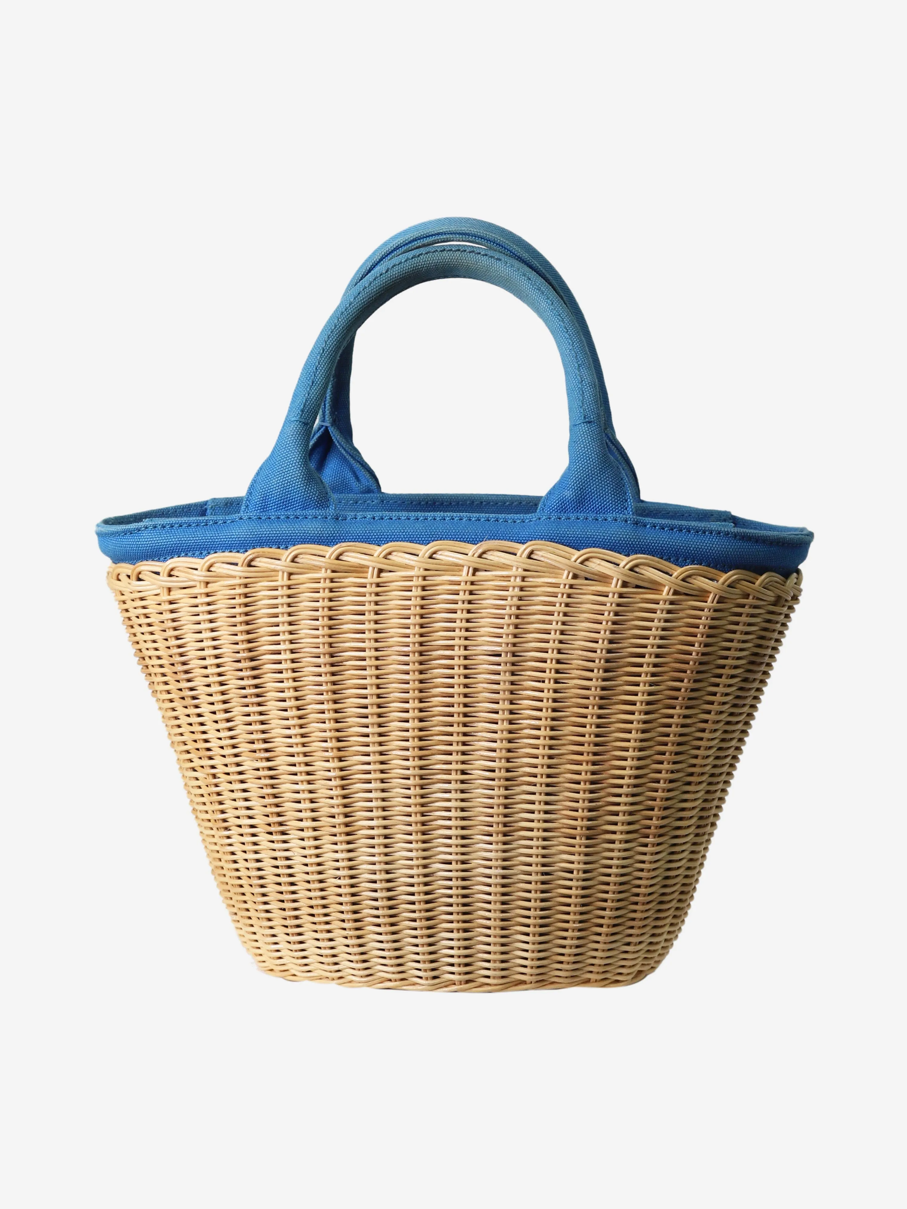 Neutral Wicker bag